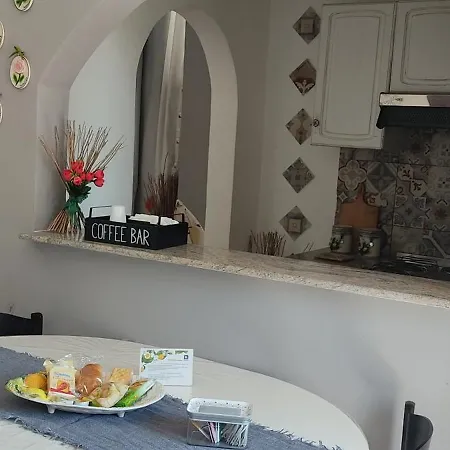 Estía Holidays - *